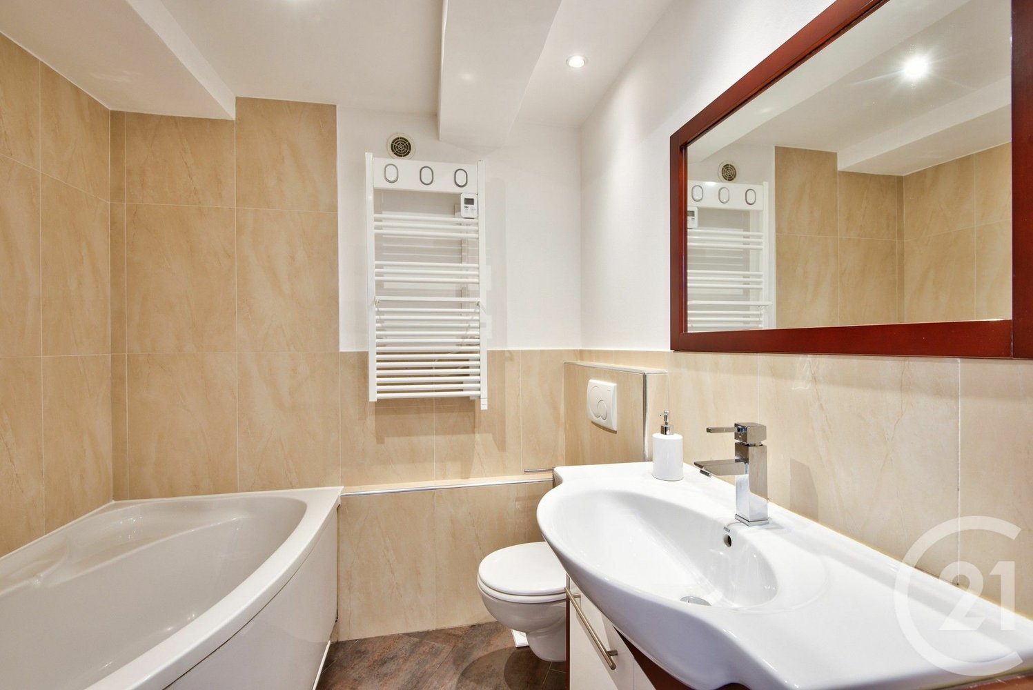 Property photo in Port