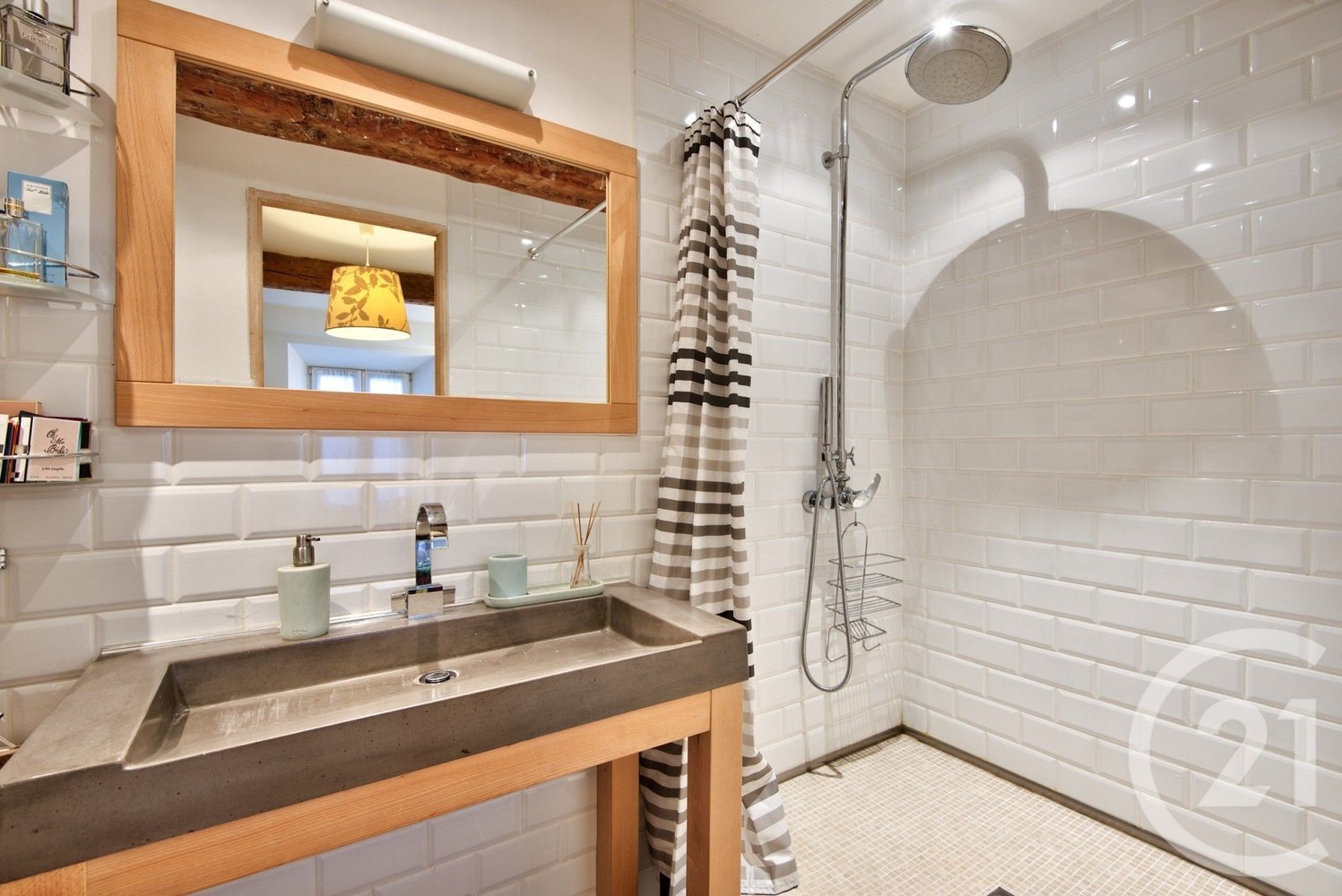 Property photo in Port