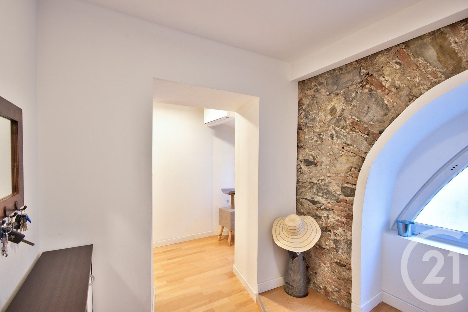 Property photo in Port