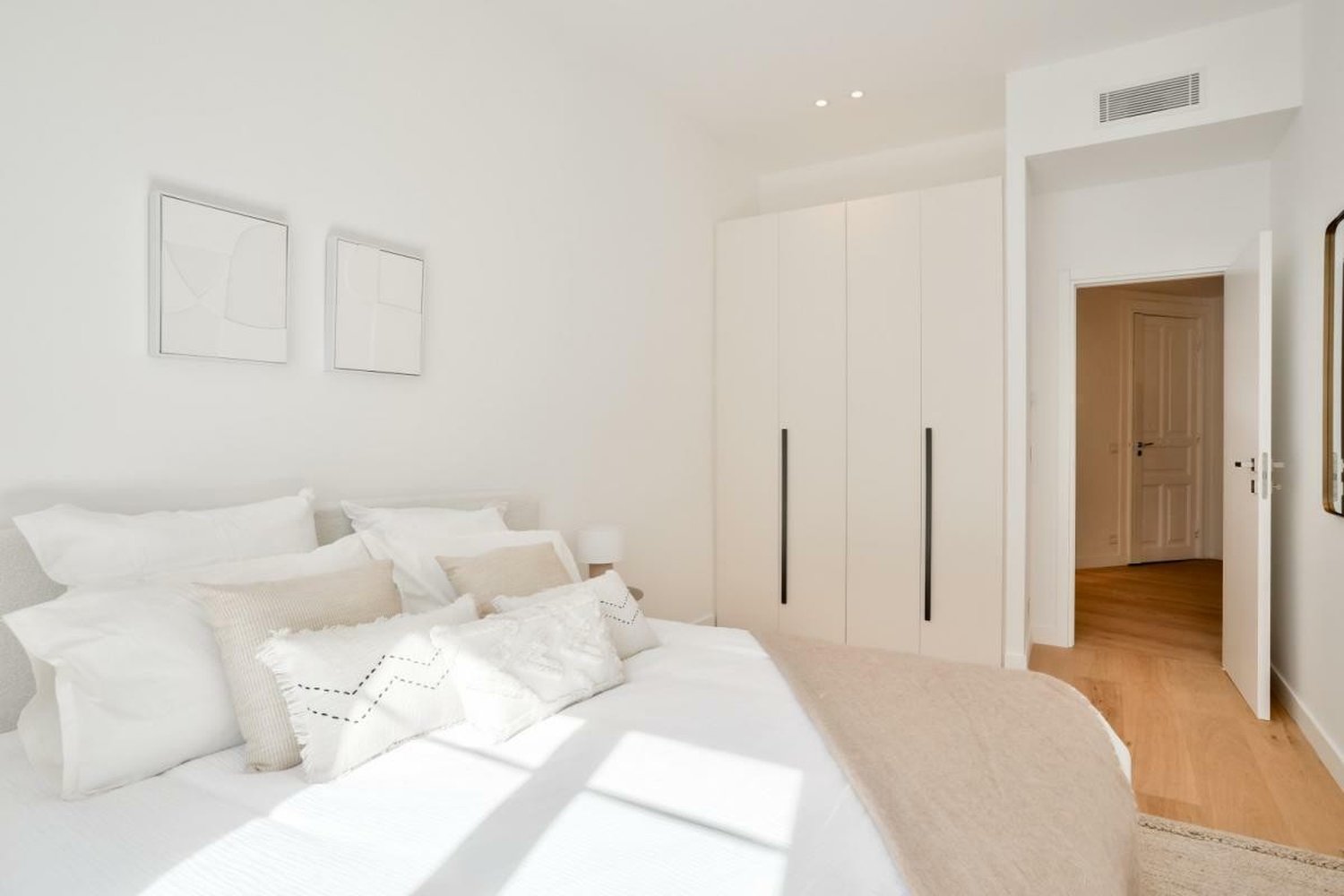 Property photo in Port