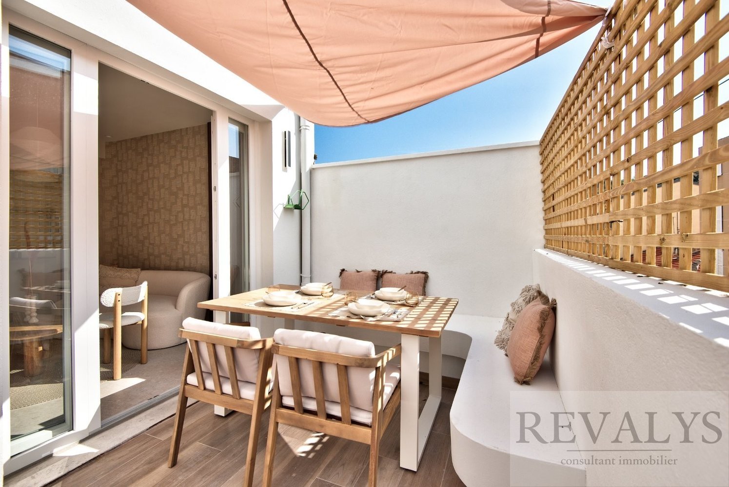 Property photo in Port