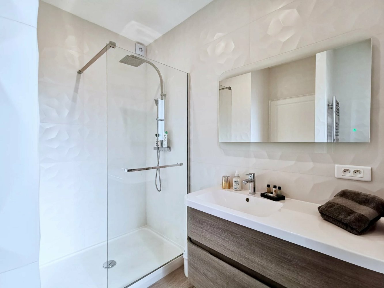 Property photo in Port