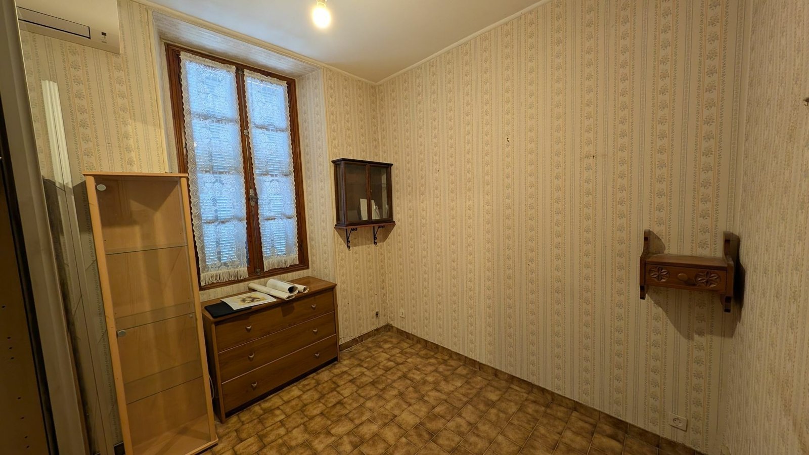 Property photo in Port