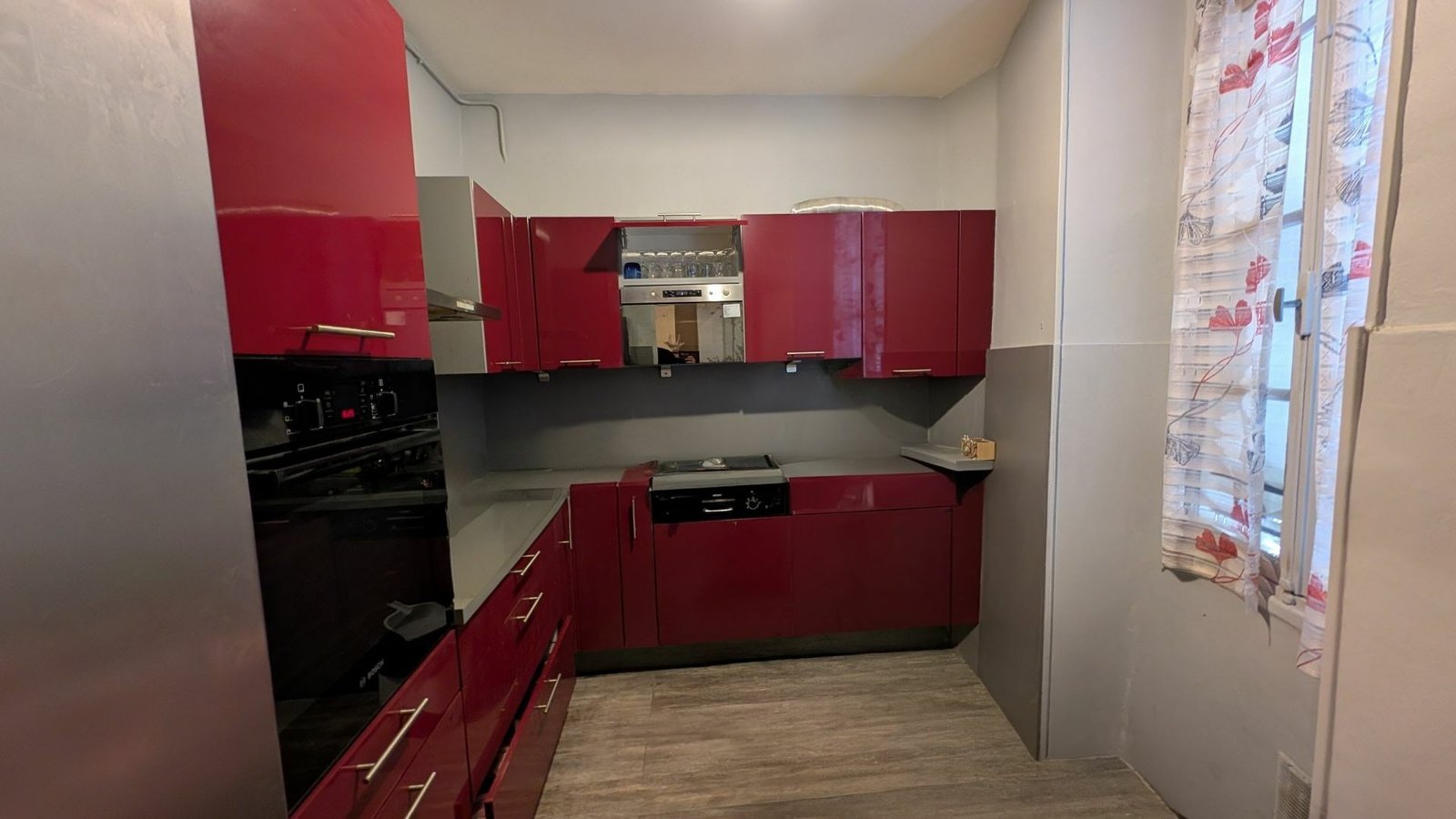 Property photo in Port