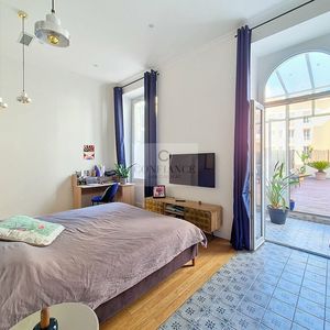 Property in Carre d'Argent