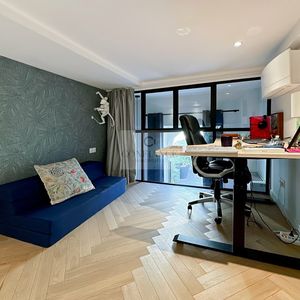 Property in Carre d'Argent