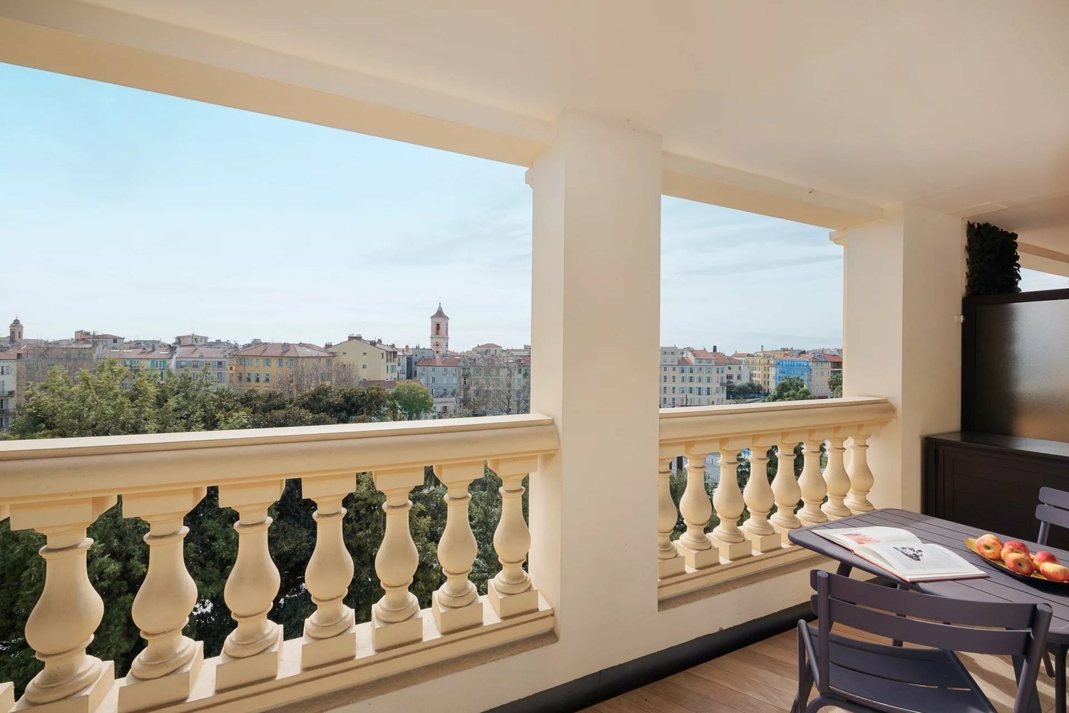 Property photo in Carre d'Argent