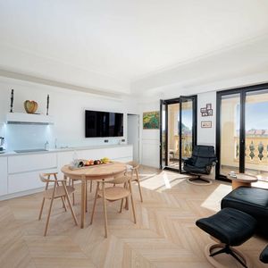 Property in Carre d'Argent