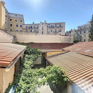 Property in Carre d'Argent