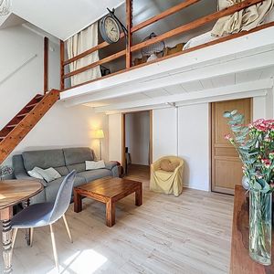 Property in Carre d'Argent