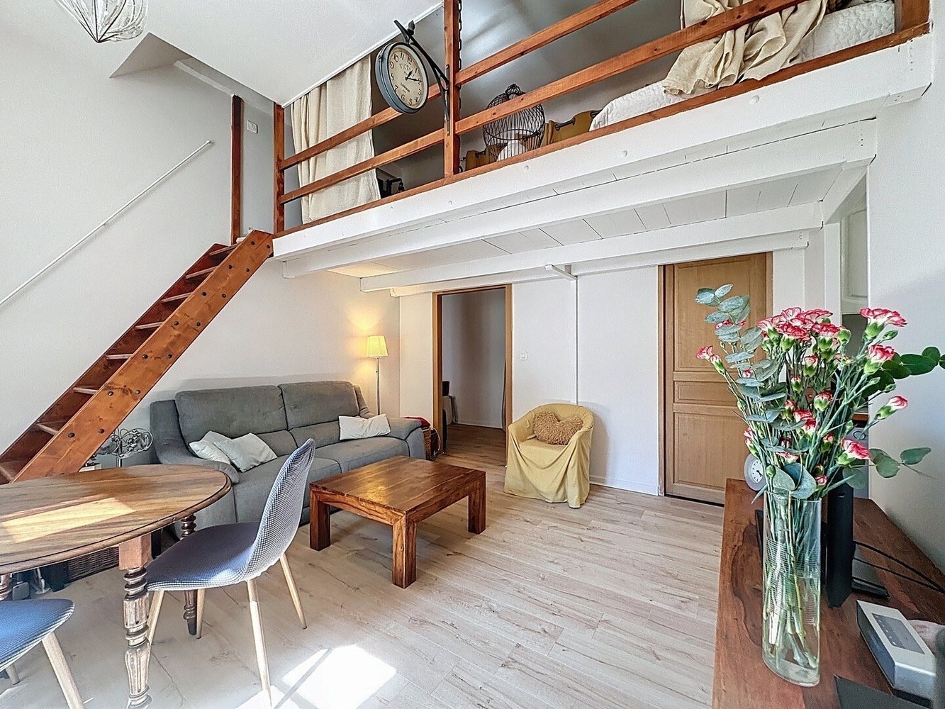 Property photo in Carre d'Argent