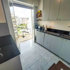 Property in Carre d'Argent