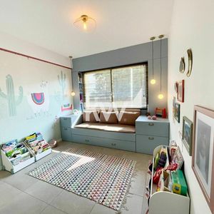 Property in Carre d'Argent