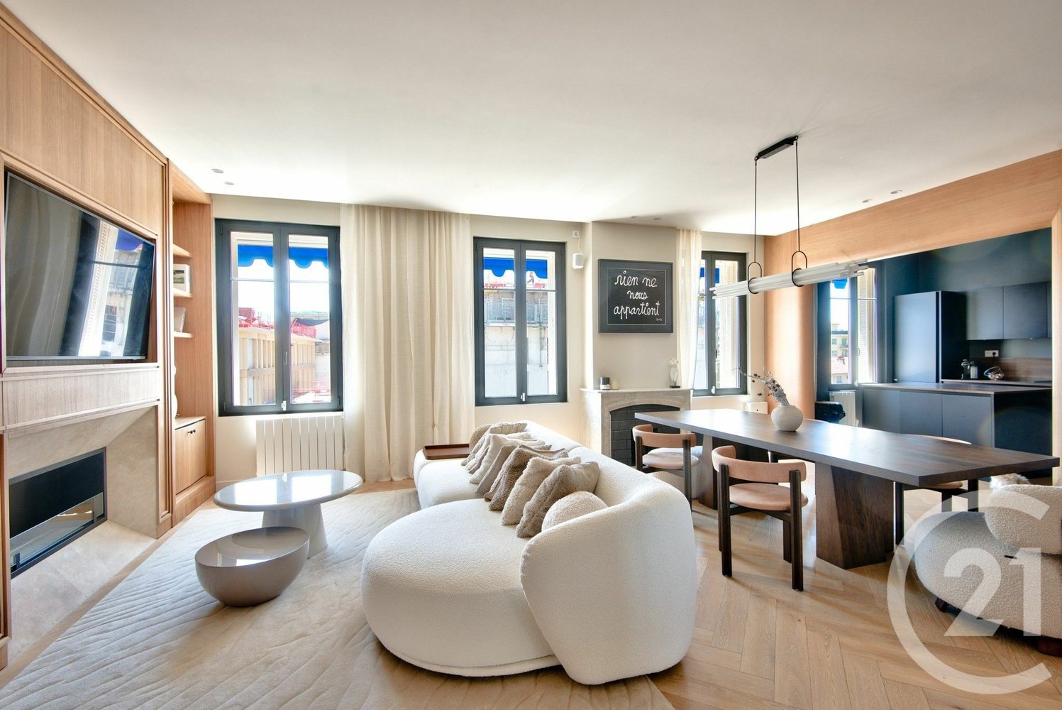 Property photo in Carre d'Argent