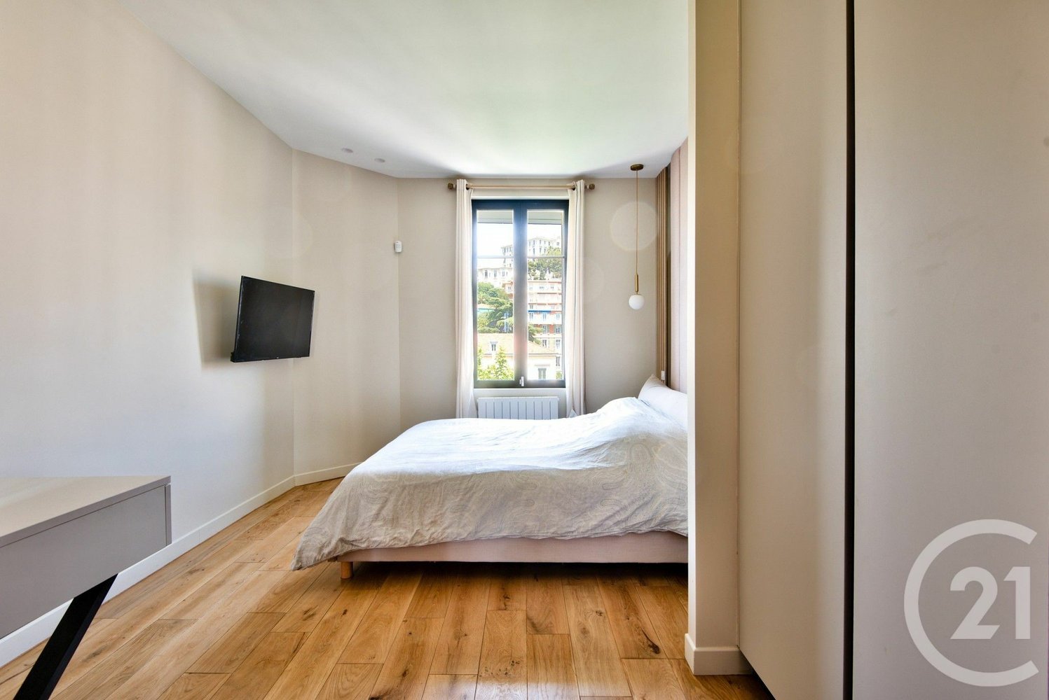 Property photo in Carre d'Argent