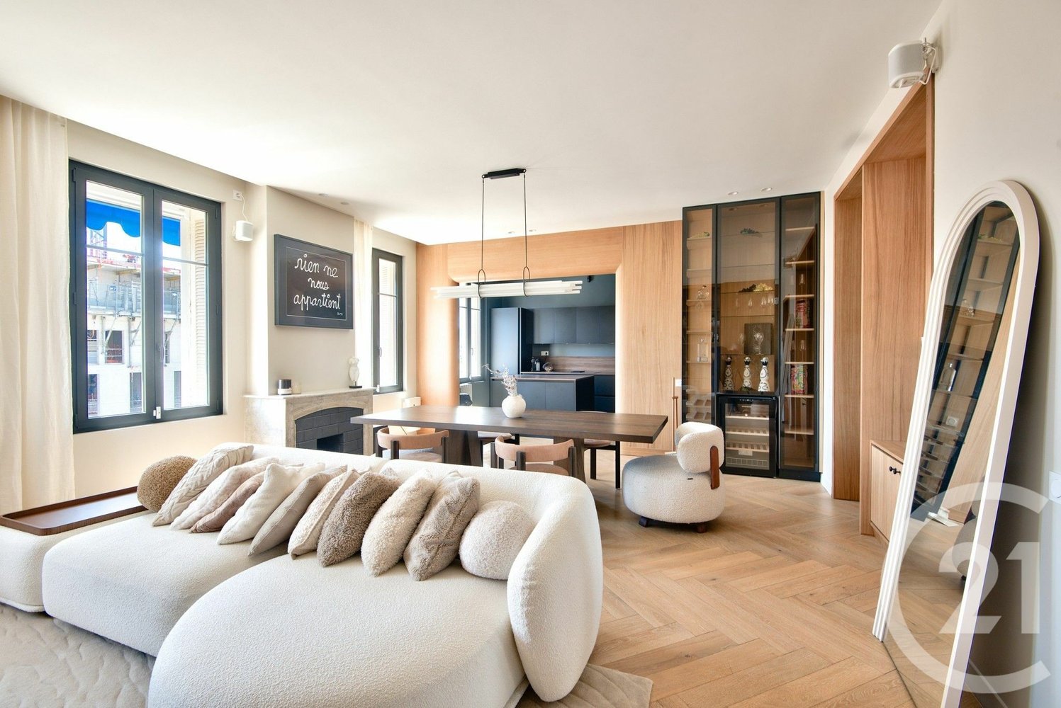 Property photo in Carre d'Argent