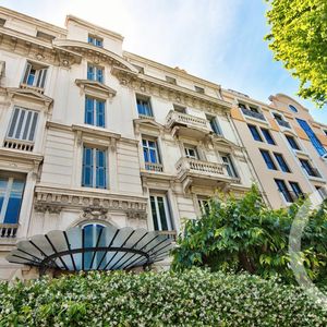 Property in Carre d'Argent