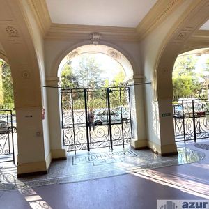 Property in Carre d'Argent