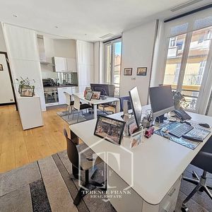 Property in Carre d'Argent