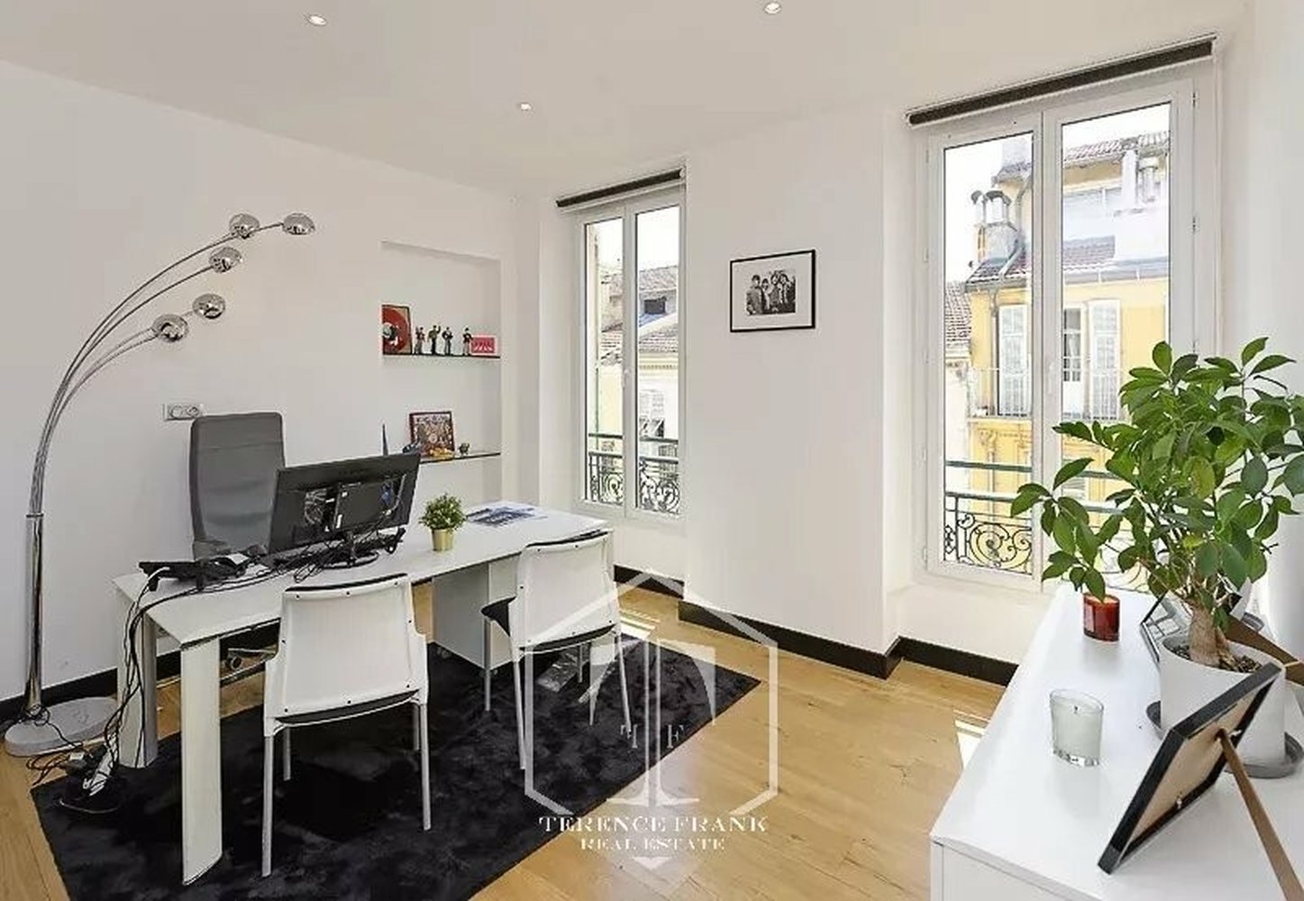 Property photo in Carre d'Argent