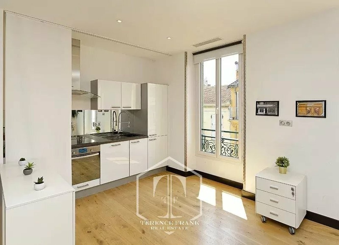 Property photo in Carre d'Argent