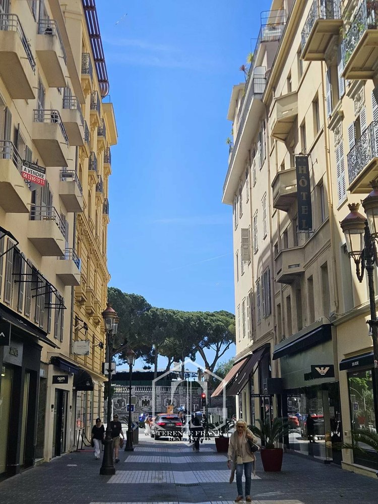 Property photo in Carre d'Argent