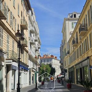 Property in Carre d'Argent