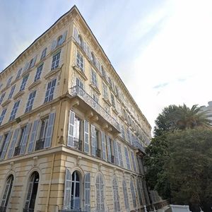 Property in Carre d'Argent