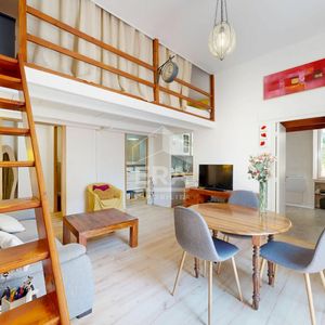 Property in Carre d'Argent