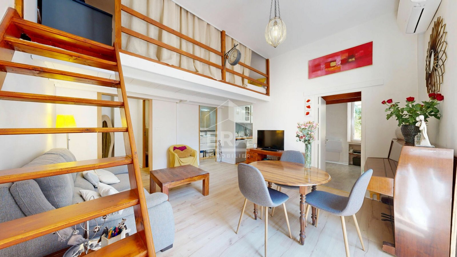 Property photo in Carre d'Argent