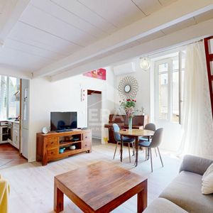 Property in Carre d'Argent