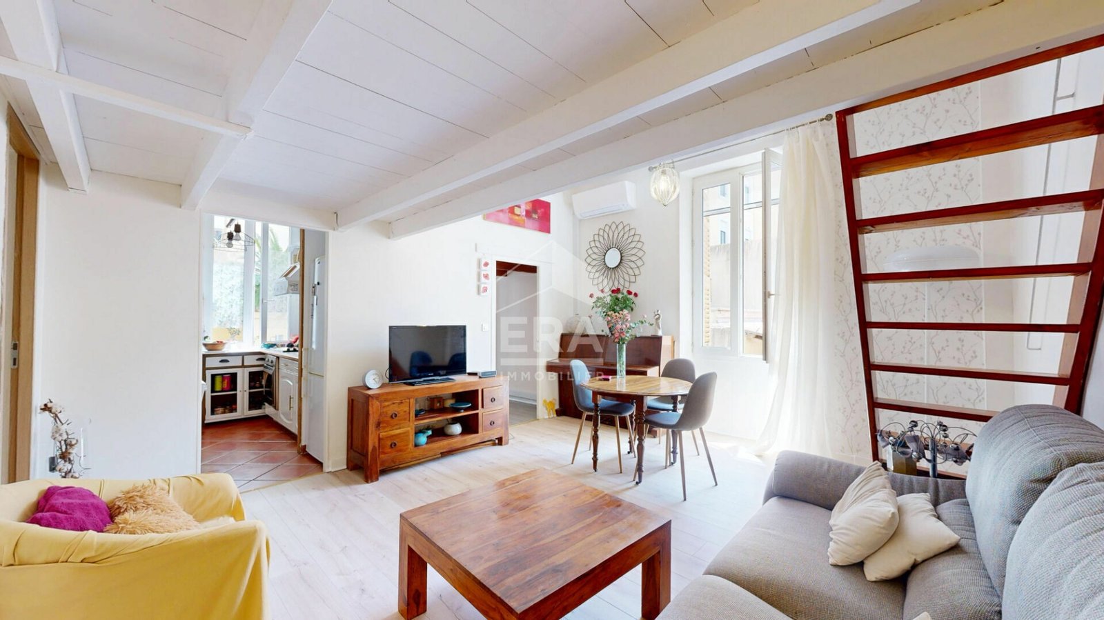 Property photo in Carre d'Argent