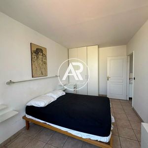 Property in Carre d'Argent