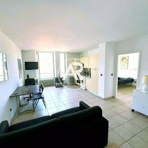 Property in Carre d'Argent