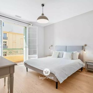 Property in Carre d'Argent