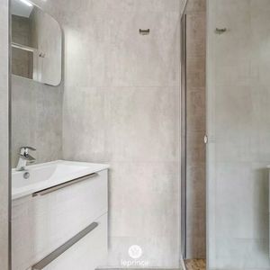 Property in Carre d'Argent