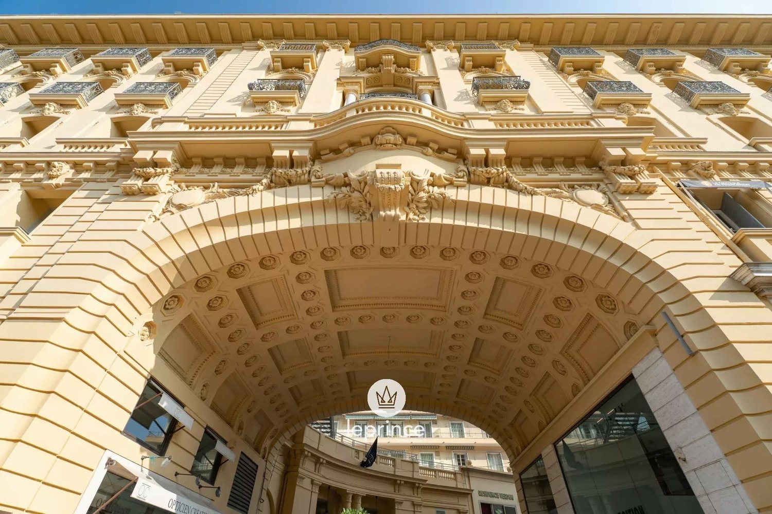 Property photo in Carre d'Argent