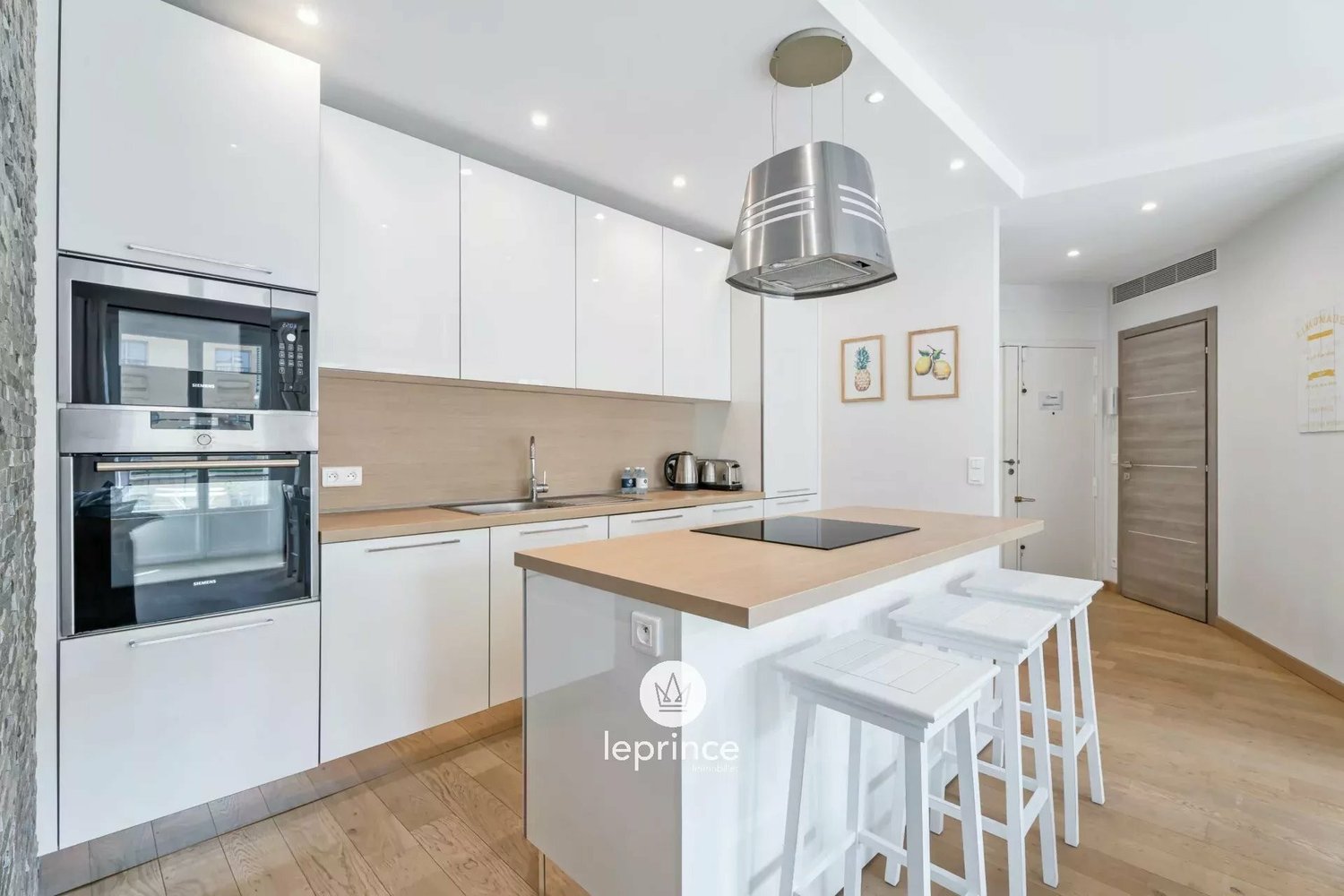 Property photo in Carre d'Argent