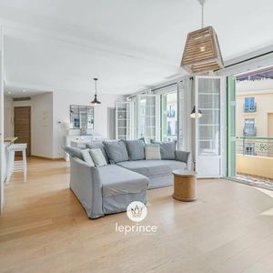 Property in Carre d'Argent