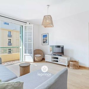 Property in Carre d'Argent