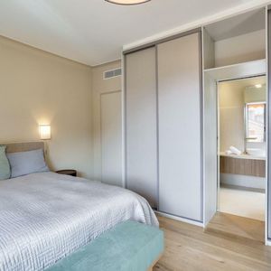 Property in Carre d'Argent