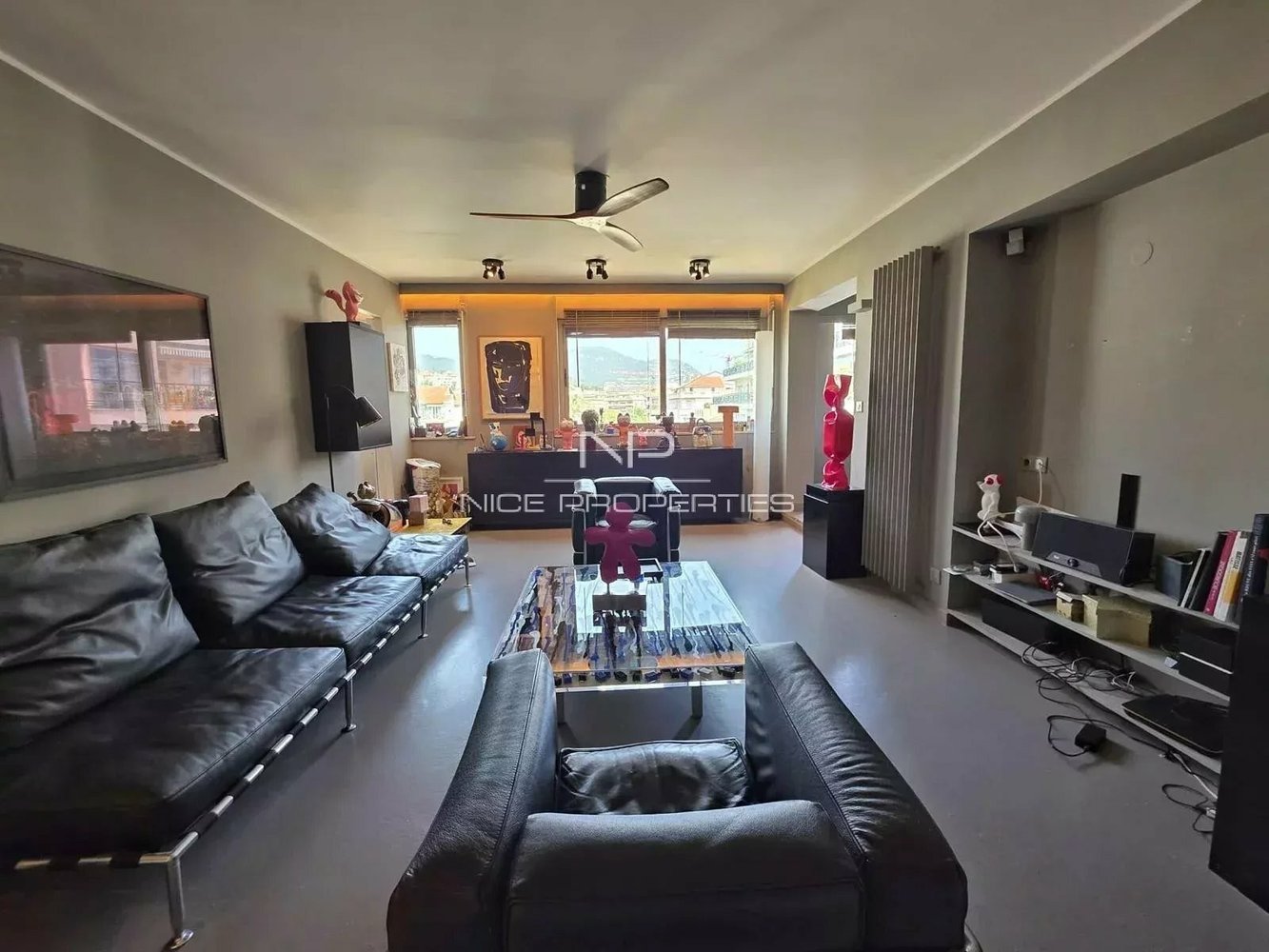 Property photo in Carre d'Argent