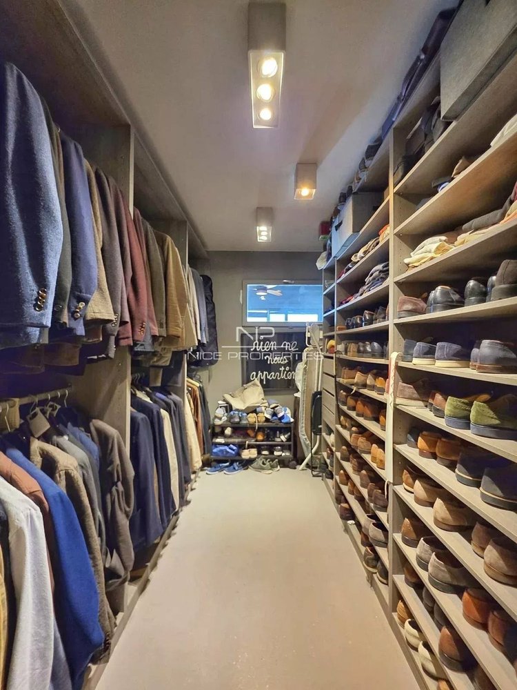 Property photo in Carre d'Argent