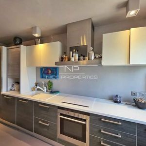 Property in Carre d'Argent