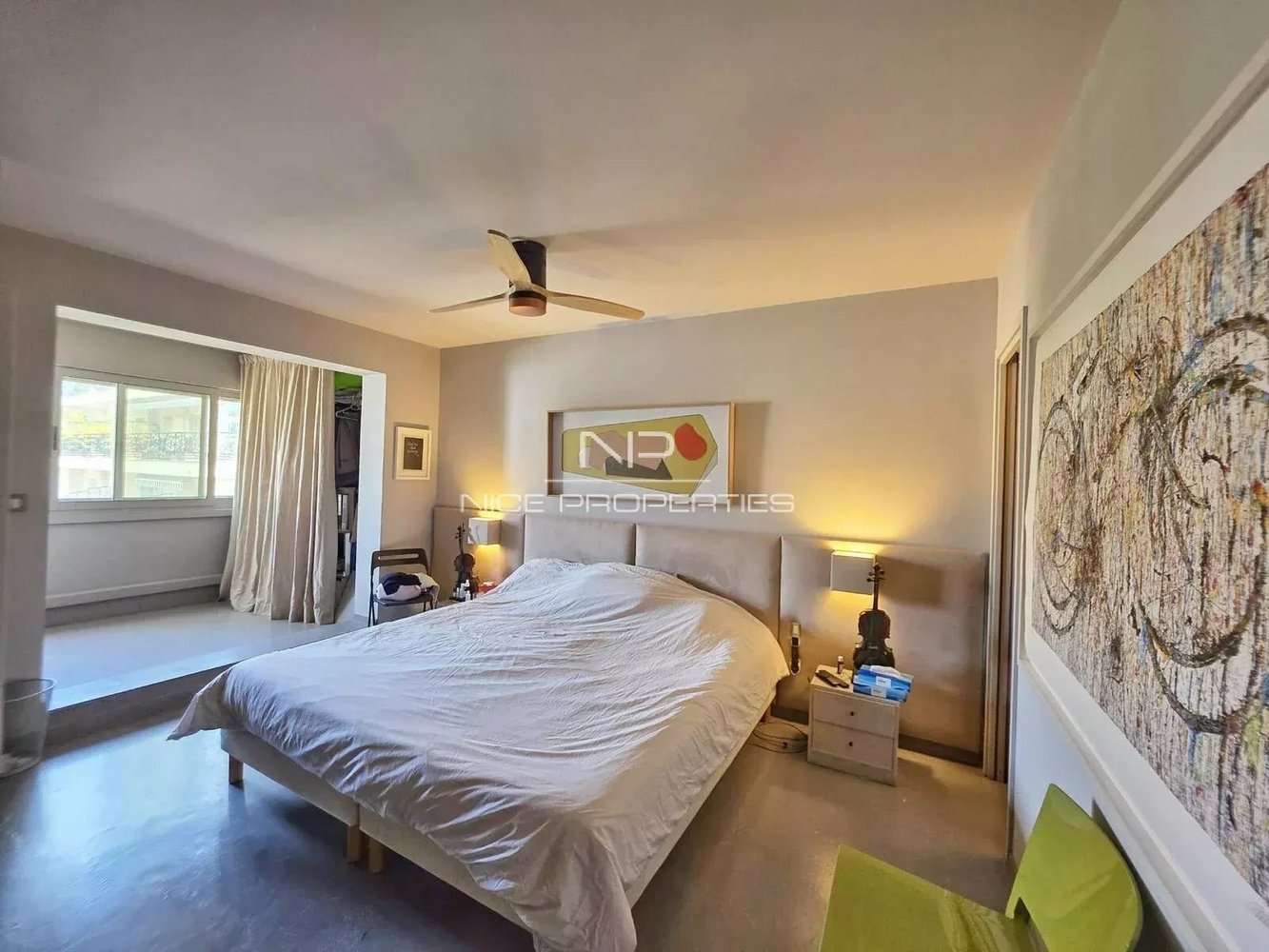 Property photo in Carre d'Argent