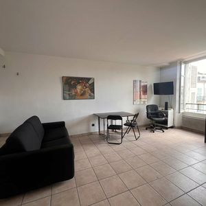 Property in Carre d'Argent