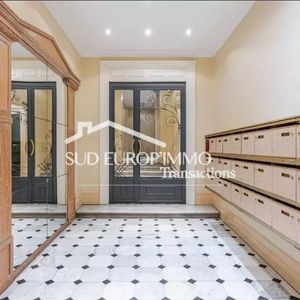 Property in Carre d'Argent