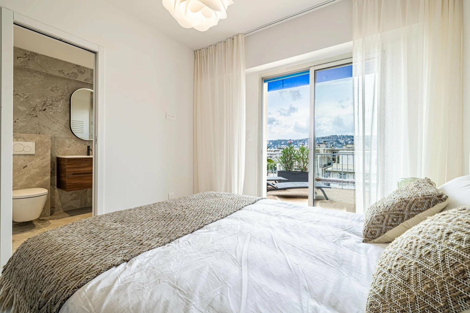 Property photo in Carre d'Argent