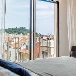 Property in Carre d'Argent