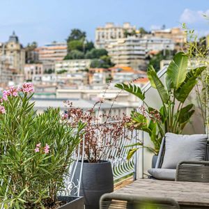 Property in Carre d'Argent